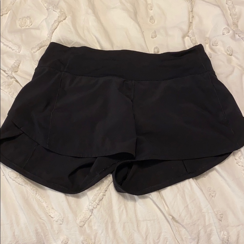 Women’s lululemon speed up shorts 4 inseam